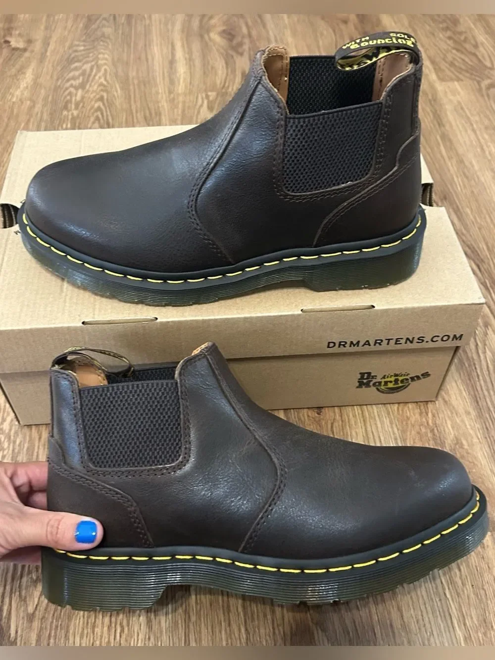DR MARTENS 2976 LO brown leather ankle Chelsea boots booties shoes women’s 8 new
